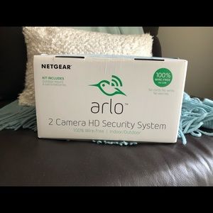 Arlo Netgear 2 Camera HD Wireless Security System